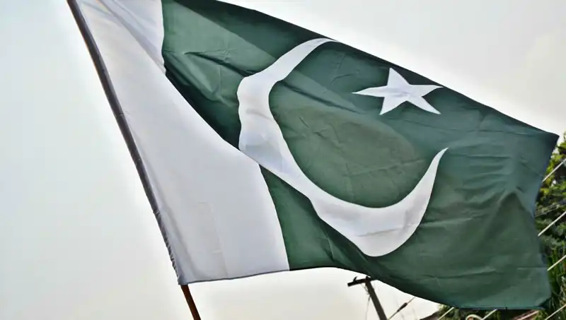 Pakistan'daki Yıkılan Binada Ölü Sayısı Neden Artıyor? Detaylar Burada!