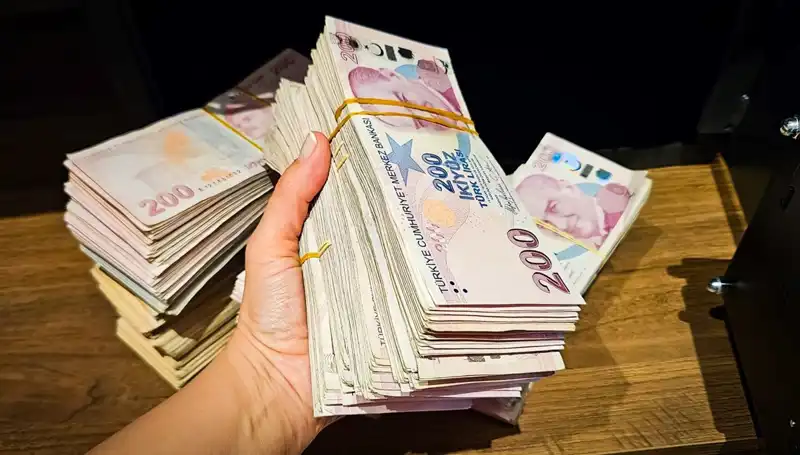 Türkiye’nin Mevduat Pazarında 12 Trilyon Lira Rekoru: Neler Oluyor?