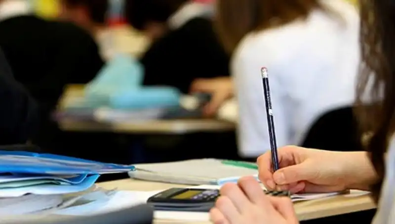 Üniversite Kontenjanlarında Düşüş: Eğitimde Yeni Dönemmi Geliyor?