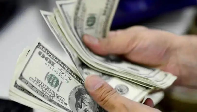 Dolar Kuru 30 Nisan 2024: Piyasalarda Son Durum Nedir?