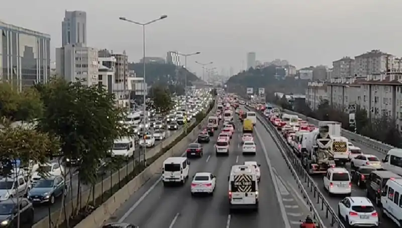 Trafik Haftası 2023: Farkındalık ve Güvenlik İçin Yapılması Gerekenler