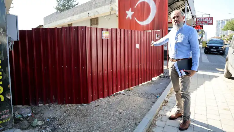 Sokağı Kapatan Vatandaş: "Tapulu Arazim" Dedi ve İsyan Başladı