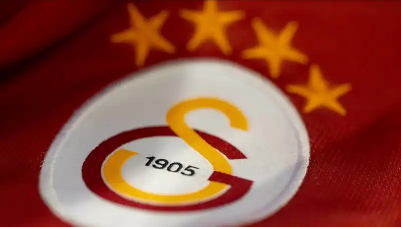 Galatasaray, Hakem Kararına Şiddetli Tepki Gösterdi: Futbol Dünyası Ayağa Kalktı!