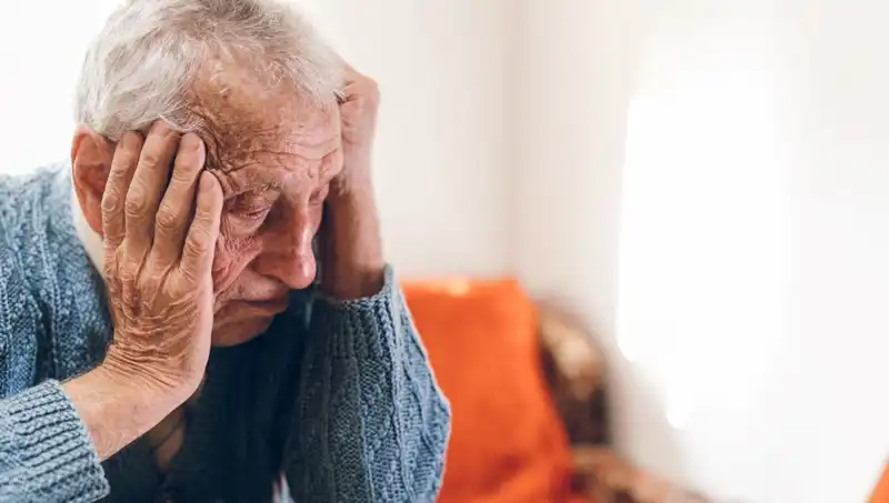 Bilim İnsanları Alzheimer Riskini Azaltan Şaşırtıcı İpuçlarını Açıkladı