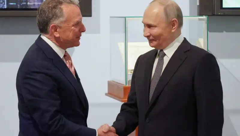 Putin ve Biden Arasında Tarihi Görüşme: Moskova'da Dostluk Eli