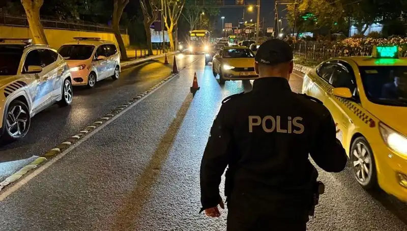 Huzur İstanbul Operasyonu: Bin 5 Kişi Gözaltına Alındı!