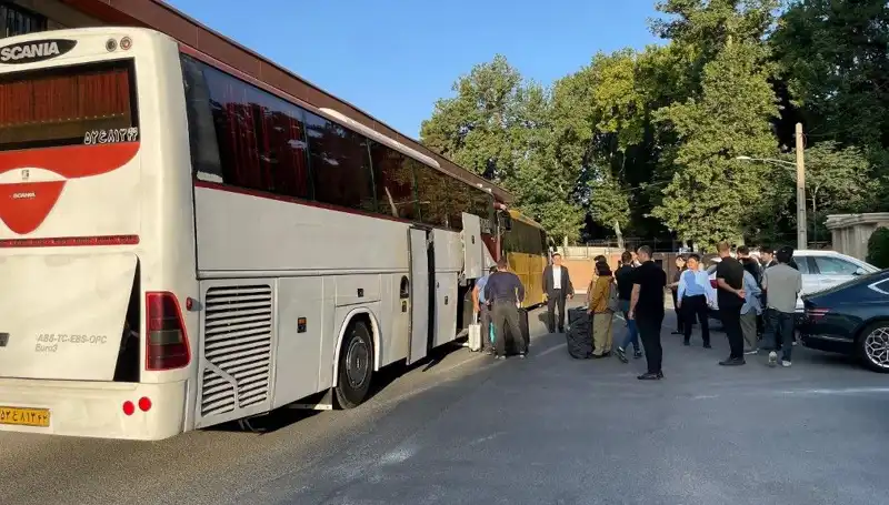 Şiraz'da Feci Otobüs Kazası: 21 Hayat Koruma Kaybetti