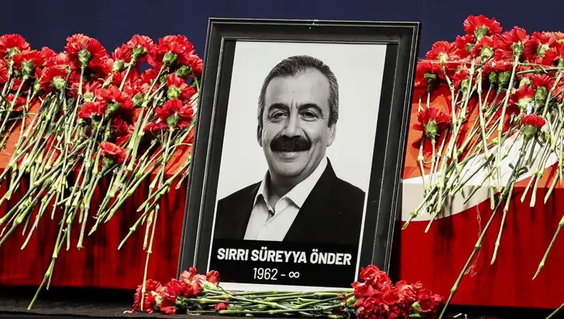 Meclis’te Sırrı Süreyya Önder Anması: Anılar ve Geçmişin İzleri