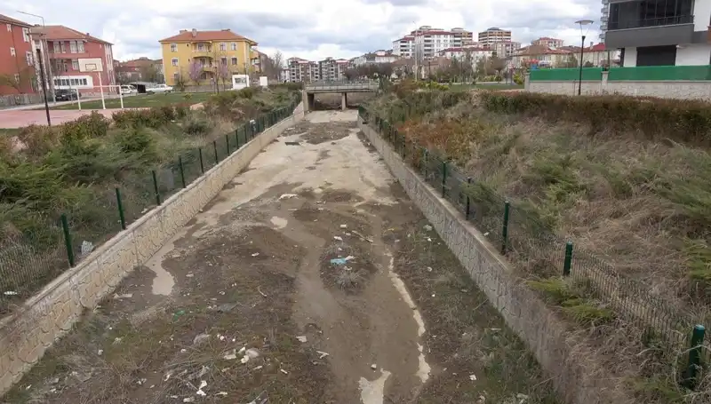 Türkiye'nin Gözbebeği Nehir, Kuraklık Tehditiyle Karşı Karşıya!