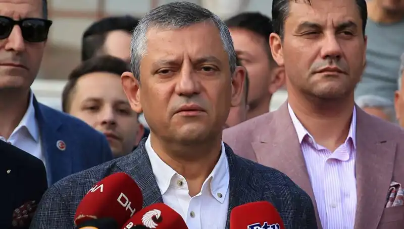 Özgür Özel'den Sarsıcı Açıklama: "Sandığı Ortadan Kaldırmak İstiyorlar"
