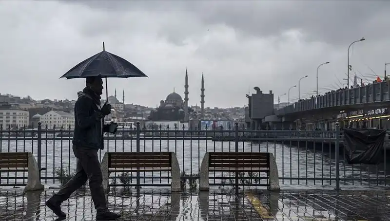 İstanbul'da Bahar Havası Eylül'de Son Buldu: Kışa Hazır Olun!
