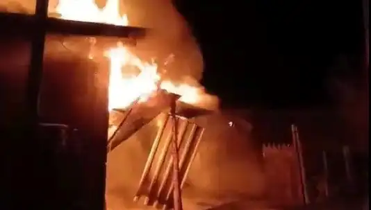 Karabük’te Yangın Faciası: İki Ev Kullanılamaz Hale Geldi!