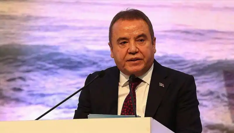 Antalya'nın Geleceğini Şekillendiren İsim: Muhittin Böcek