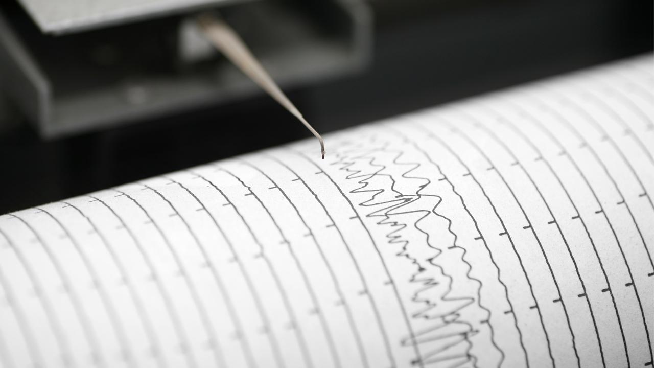 Hatay'da 4 büyüklüğünde deprem meydana geldi.