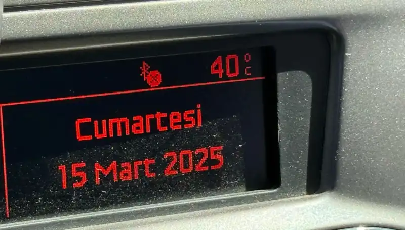 Adana Sıcaklık Rekoru Kırıyor: 40 Dereceyi Geçti!
