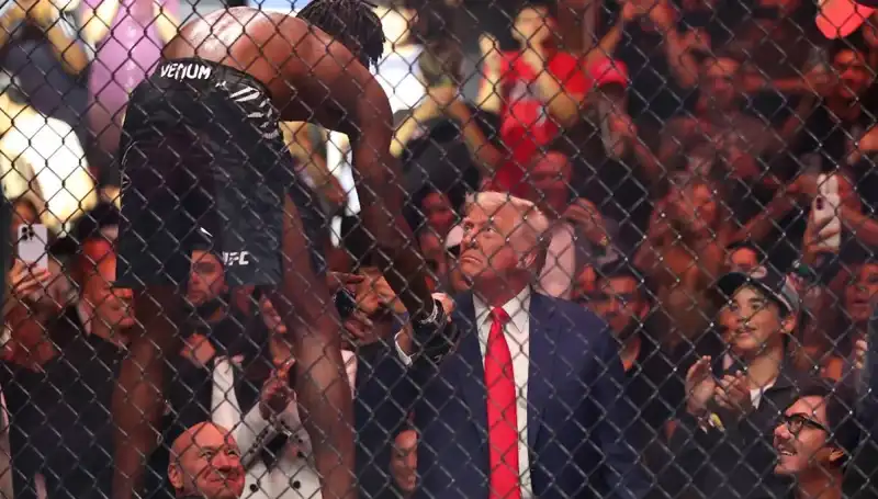 Trump, Beyaz Saray'da Tarihi UFC Maçı Düzenleyecek!