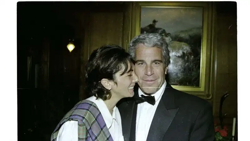 Ghislaine Maxwell, Epstein Skandalında 100 İsimle Şok Etti!