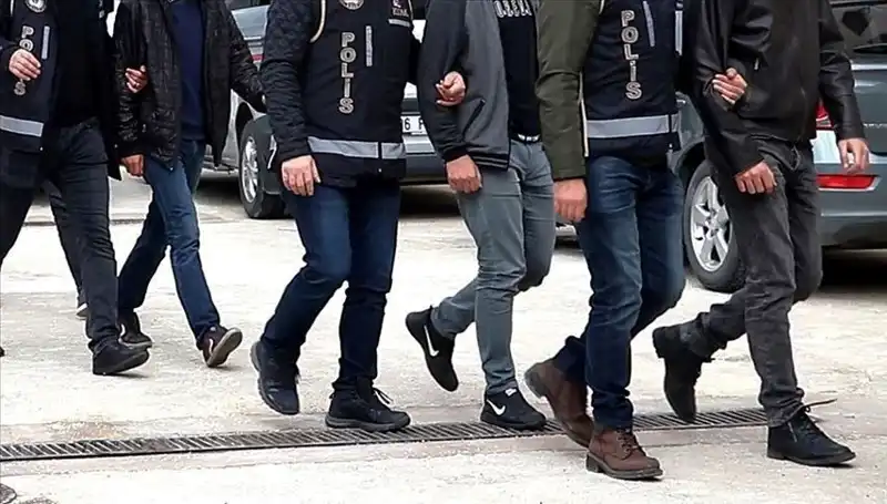 Ankara ve Antalya'da Fuhuş Çetesi Çökertildi: 20 Gözaltı!