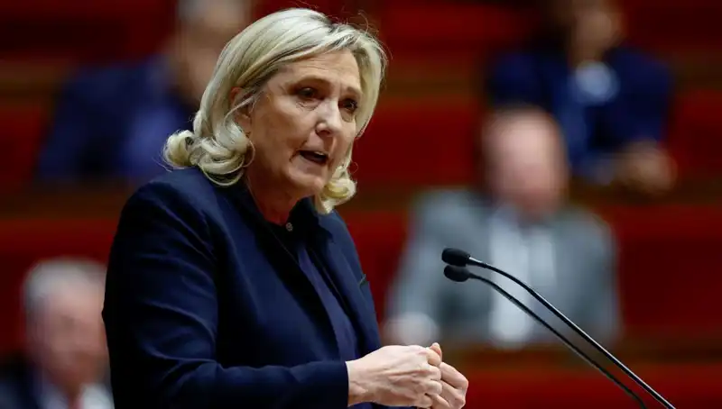 Le Pen İçin Tarihi Karar: Suçlu Bulunursa Siyasi Geleceği Tehlikede!