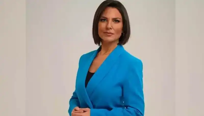 Ece Üner: Medyanın Parlayan Yıldızı Kimdir ve Nereden Geliyor?