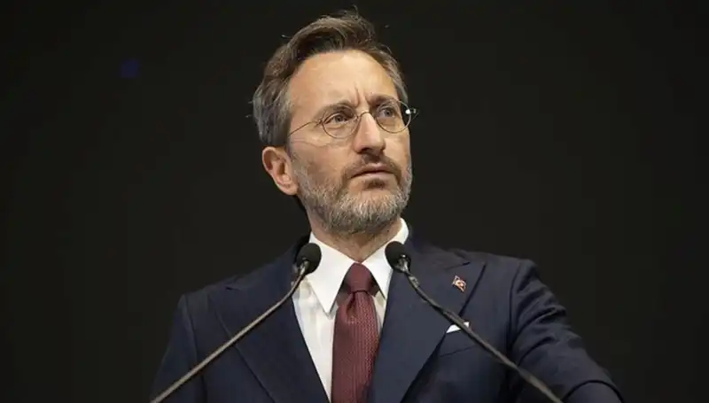 Fahrettin Altun, Özgür Özel'in Açıklamalarına Sert Yanıt Verdi!