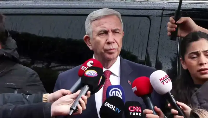 Mansur Yavaş’tan Dilek İmamoğlu’na Ziyaret: Hukukun Gücü Vurgulandı