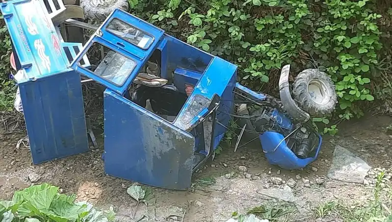 Kontrolden Çıkan Pat Pat Devrildi: İki Yaralı, Olayın Ardındaki Sebepler Neler?