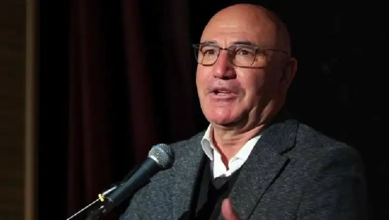 Sosyal Medyanın Gündemindeki İsim: Mahmut Tanal Kimdir ve Nerelidir?