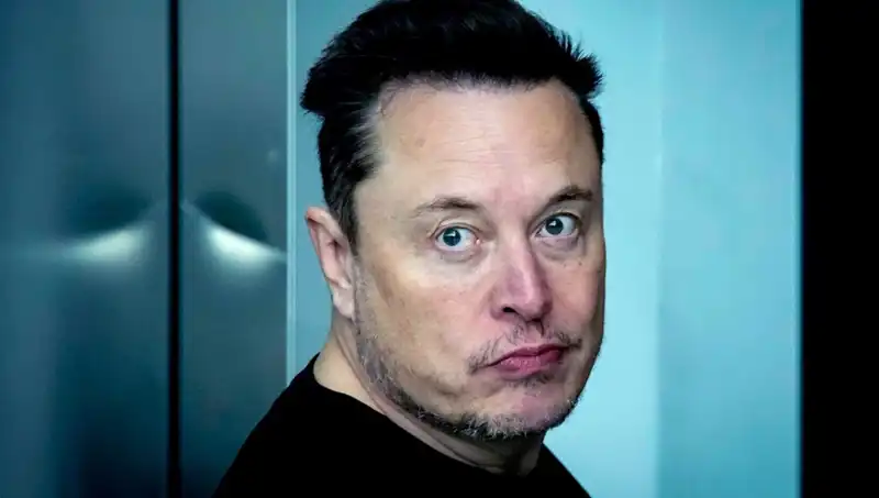 Elon Musk'ın En Büyük Korkusu: Yapay Zeka Tehlikesi Kapıda!