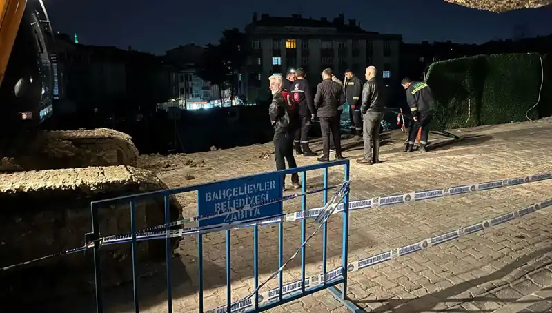 İstanbul'da İnşaat Alanında Şok Edici Yol Çökmesi: Detaylar Ortaya Çıktı