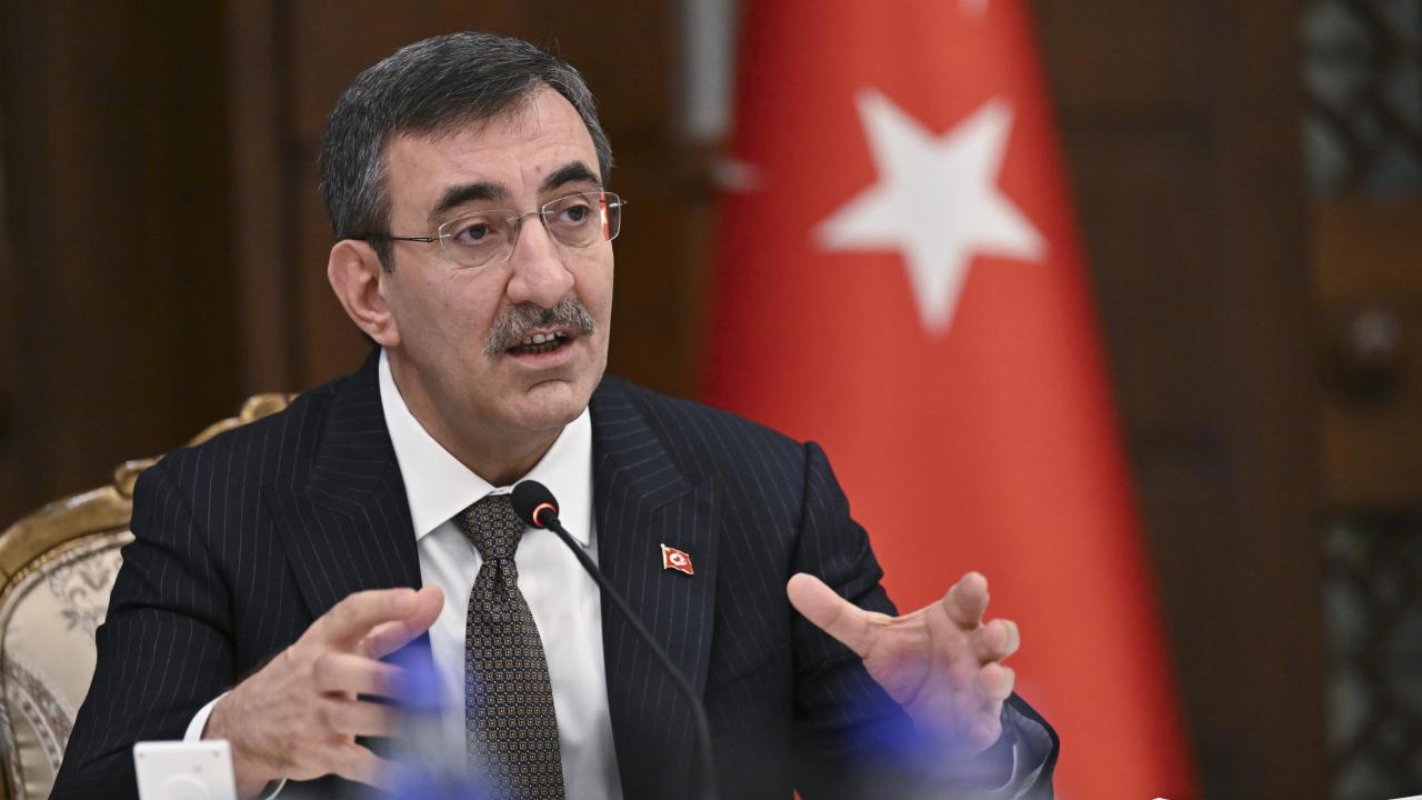Cumhurbaşkanı Yardımcısı Yılmaz: Genç Çiftlere Maddi Destekler
